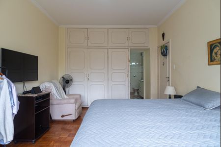 Apartamento à venda com 200m², 3 quartos e 2 vagasSuíte