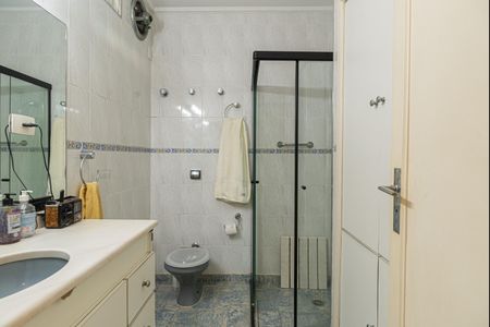 Apartamento à venda com 200m², 3 quartos e 2 vagasBanheiro 2