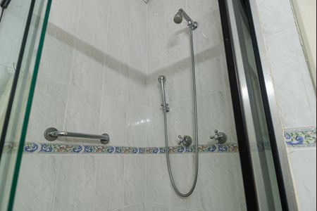 Apartamento à venda com 200m², 3 quartos e 2 vagasBanheiro 2