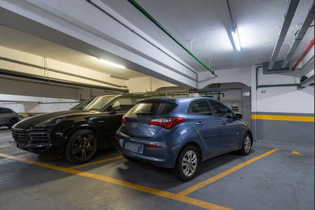 Apartamento à venda com 200m², 3 quartos e 2 vagasÁrea comum - Garagem 1