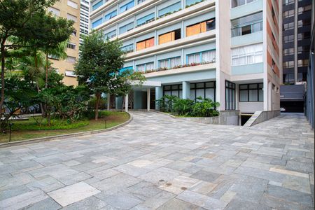 Apartamento à venda com 200m², 3 quartos e 2 vagasÁrea comum - Entrada do Edifício