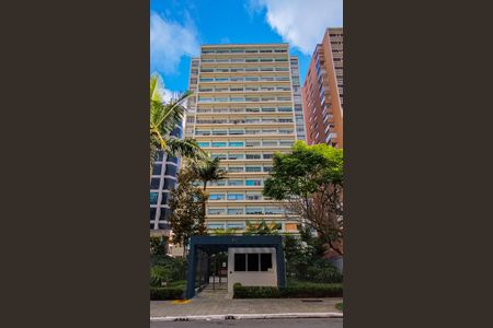 Apartamento à venda com 200m², 3 quartos e 2 vagasFachada