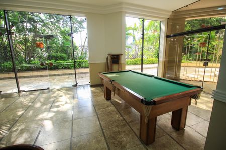 Apartamento à venda com 309m², 3 quartos e 4 vagas Apartamento à venda com 309m², 3 quartos e 4 vagasÁrea comum