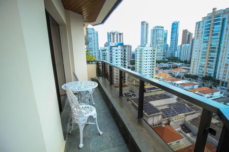 Apartamento à venda com 309m², 3 quartos e 4 vagas Apartamento à venda com 309m², 3 quartos e 4 vagasSala Vista