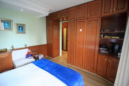 Apartamento à venda com 309m², 3 quartos e 4 vagas Apartamento à venda com 309m², 3 quartos e 4 vagasSuíte 1