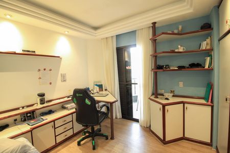 Apartamento à venda com 309m², 3 quartos e 4 vagas Apartamento à venda com 309m², 3 quartos e 4 vagasSuíte 3