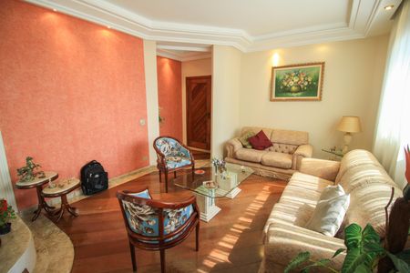 Apartamento à venda com 309m², 3 quartos e 4 vagas Apartamento à venda com 309m², 3 quartos e 4 vagasSala