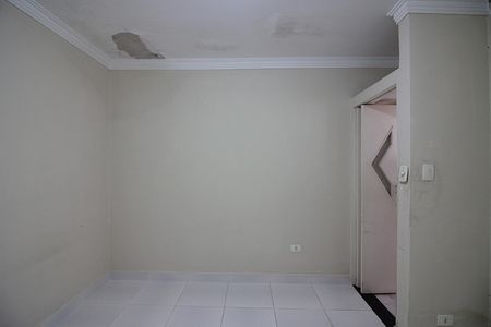 Casa à venda com 150m², 2 quartos e 2 vagasQuarto 2 - Suíte