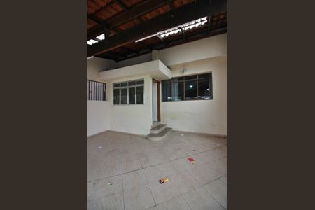 Casa à venda com 150m², 2 quartos e 2 vagasGaragem