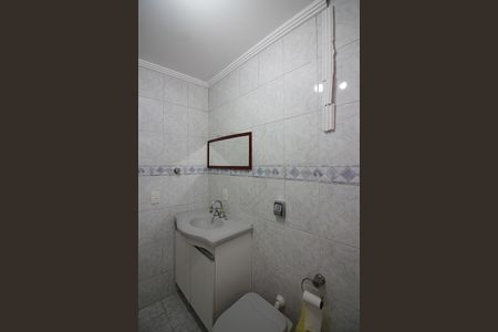 Casa à venda com 150m², 2 quartos e 2 vagasBanheiro Social