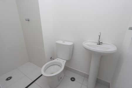 Apartamento para alugar com 44m², 2 quartos e sem vagaBanheiro