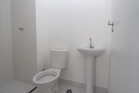 Apartamento para alugar com 44m², 2 quartos e sem vagaBanheiro