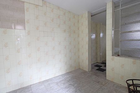 Casa à venda com 299m², 4 quartos e 4 vagasÁrea de Serviço