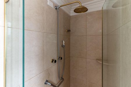 Apartamento à venda com 380m², 3 quartos e 3 vagasBanheiro da Suíte 2