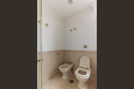 Apartamento à venda com 380m², 3 quartos e 3 vagasBanheiro da Suíte 1