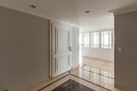 Apartamento à venda com 380m², 3 quartos e 3 vagasEntrada da Sala 1