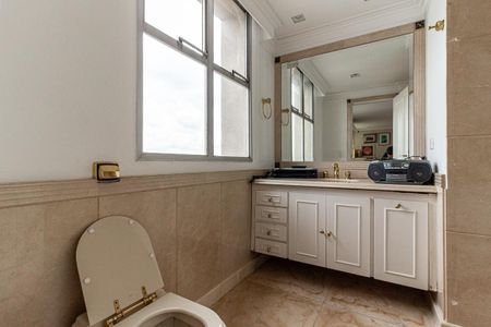 Apartamento à venda com 380m², 3 quartos e 3 vagasBanheiro da Suíte 3