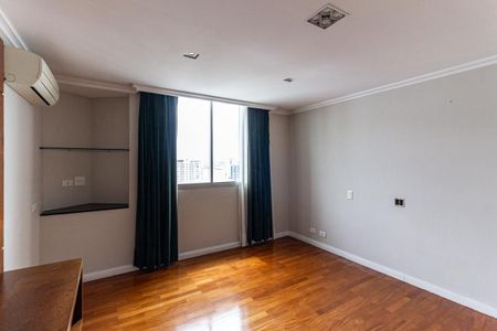 Apartamento à venda com 380m², 3 quartos e 3 vagasQuarto da Suíte 2