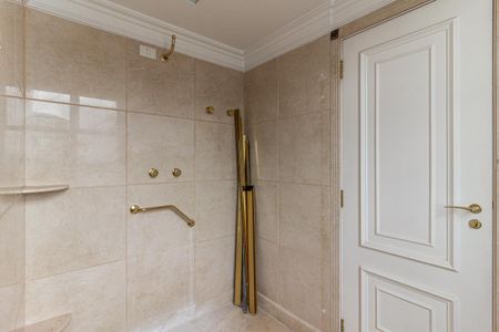 Apartamento à venda com 380m², 3 quartos e 3 vagasBanheiro da Suíte 3