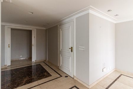 Apartamento à venda com 380m², 3 quartos e 3 vagasEntrada da Sala 1