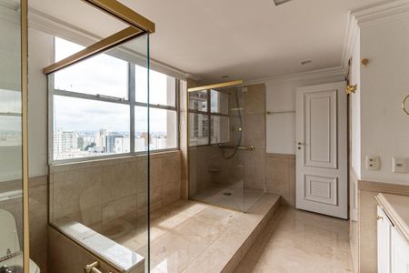 Apartamento à venda com 380m², 3 quartos e 3 vagasBanheiro da Suíte 1