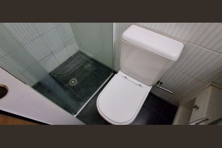 Apartamento à venda com 184m², 4 quartos e 3 vagasBanheiro Suíte 2