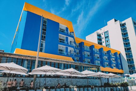 Apartamento para alugar com 57m², 1 quarto e 1 vaga Apartamento para alugar com 57m², 1 quarto e 1 vagaFachada