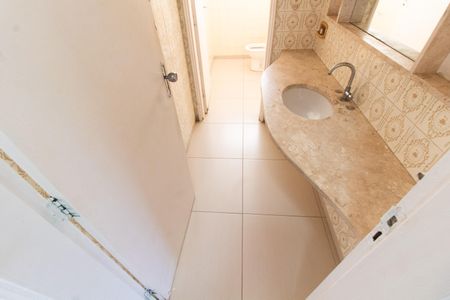 Casa à venda com 400m², 5 quartos e 8 vagasLAVABO