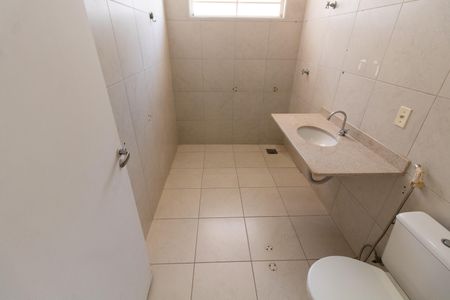 Casa à venda com 400m², 5 quartos e 8 vagasBANHEIRO SOCIAL 1