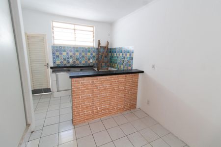 Casa à venda com 400m², 5 quartos e 8 vagasCOZINHA