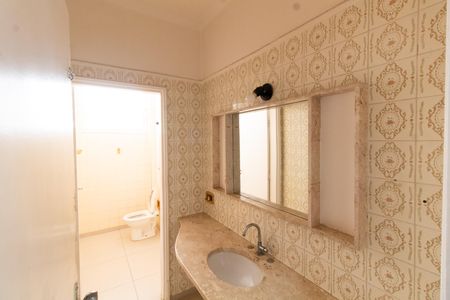 Casa à venda com 400m², 5 quartos e 8 vagasLAVABO