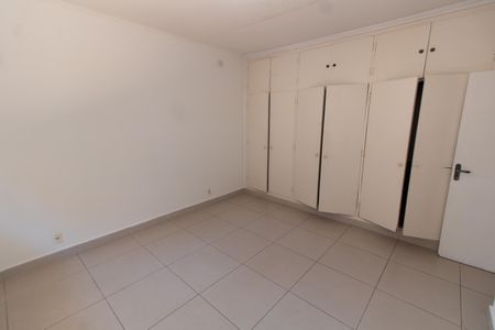 Casa à venda com 400m², 5 quartos e 8 vagasQUARTO 5
