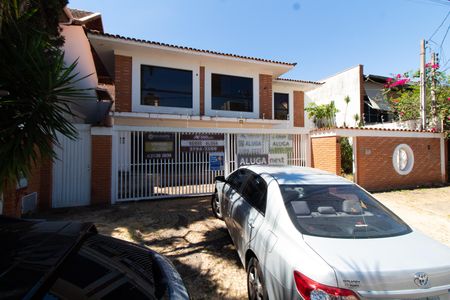 Casa à venda com 400m², 5 quartos e 8 vagasFACHADA