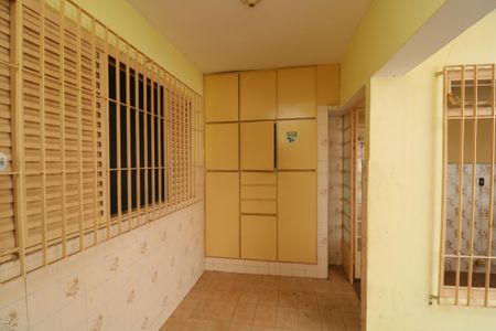 Casa à venda com 250m², 4 quartos e 2 vagasÁrea de Serviço