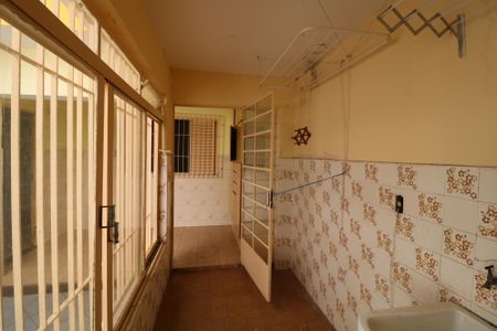 Casa à venda com 250m², 4 quartos e 2 vagasÁrea de Serviço