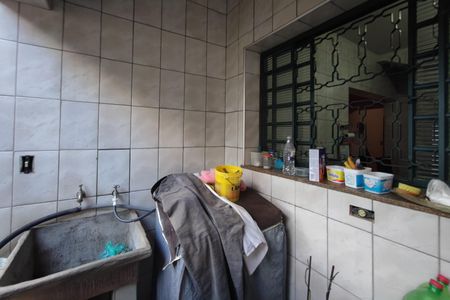 Casa à venda com 204m², 4 quartos e 6 vagas Casa à venda com 204m², 4 quartos e 6 vagasÁrea de Serviço