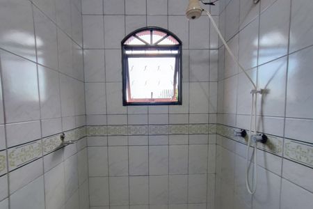 Casa à venda com 204m², 4 quartos e 6 vagas Casa à venda com 204m², 4 quartos e 6 vagasBanheiro Suíte