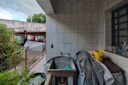 Casa à venda com 204m², 4 quartos e 6 vagas Casa à venda com 204m², 4 quartos e 6 vagasÁrea de Serviço