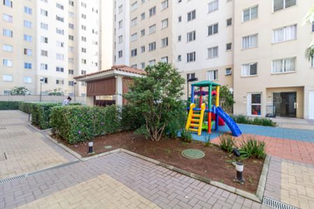 Apartamento à venda com 40m², 2 quartos e sem vagaÁrea comum