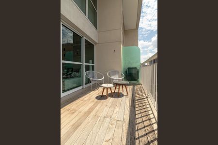 Apartamento para alugar com 130m², 1 quarto e 2 vagasSacada