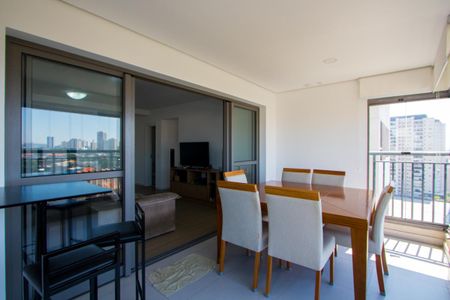 Apartamento à venda com 133m², 4 quartos e 3 vagasVaranda gourmet