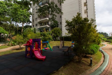 Apartamento à venda com 101m², 3 quartos e 2 vagasÁrea comum - Playground
