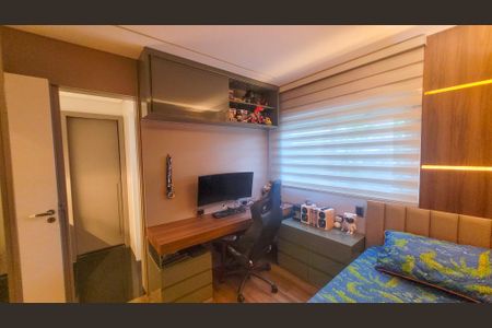 Apartamento à venda com 272m², 4 quartos e 5 vagasSuíte 2