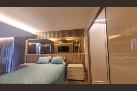 Apartamento à venda com 272m², 4 quartos e 5 vagasSuíte