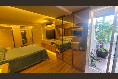 Apartamento à venda com 272m², 4 quartos e 5 vagasSuíte