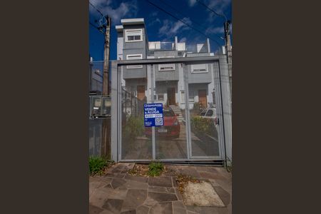 Casa à venda com 118m², 3 quartos e 2 vagasPlaca