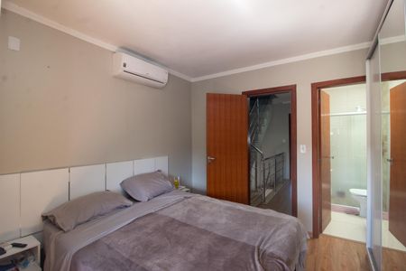 Casa à venda com 118m², 3 quartos e 2 vagasSuite 2