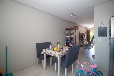 Casa à venda com 118m², 3 quartos e 2 vagasCozinha