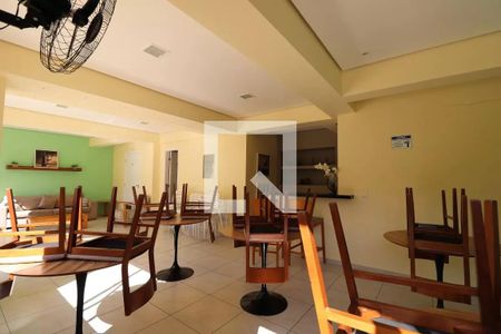 Apartamento à venda com 76m², 3 quartos e 1 vagaÁrea comum - Salão de festas