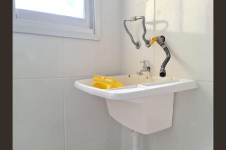 Apartamento à venda com 76m², 3 quartos e 1 vagaÁrea de Serviço